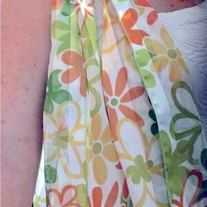 Colorful vintage 70’s Floral Scarf